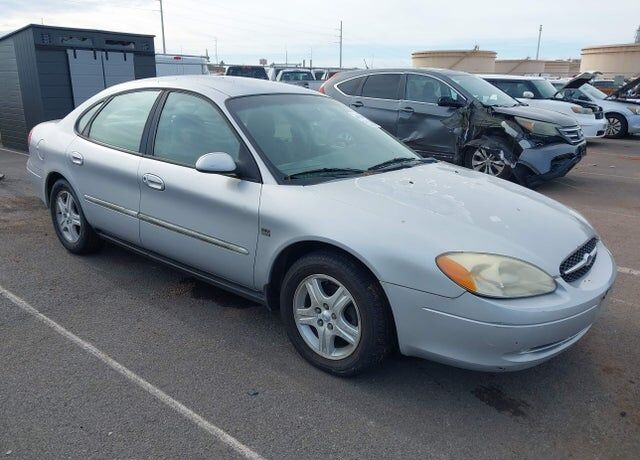 2001 FORD Taurus