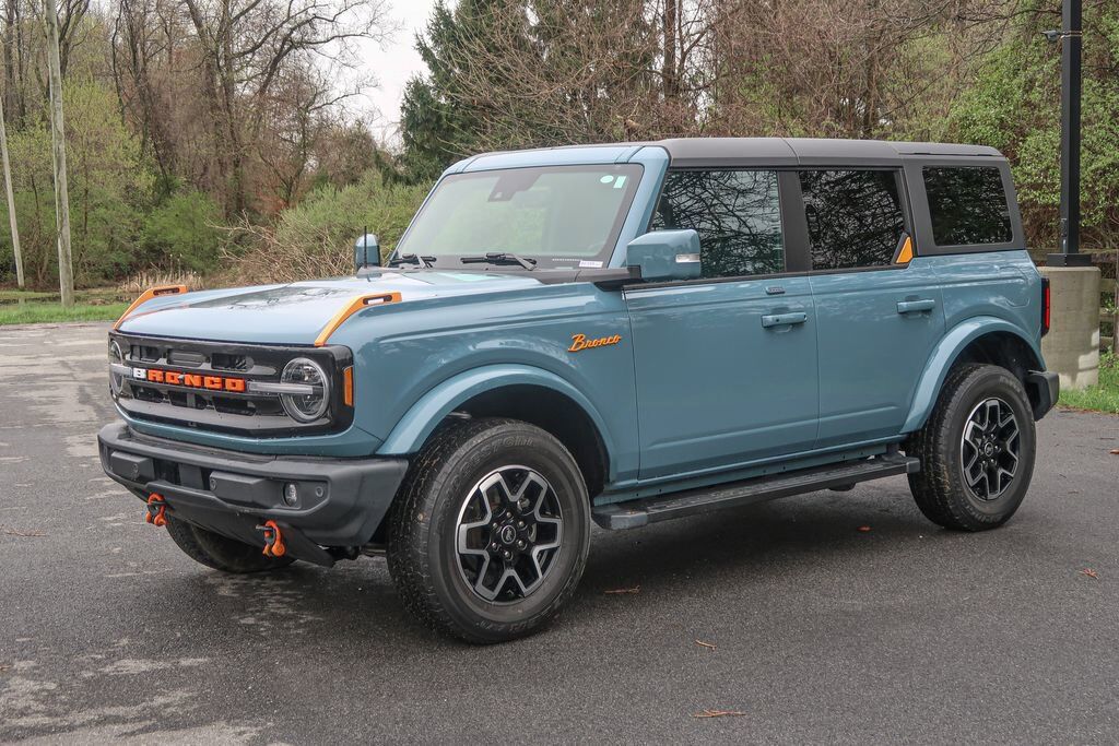 2023 FORD Bronco