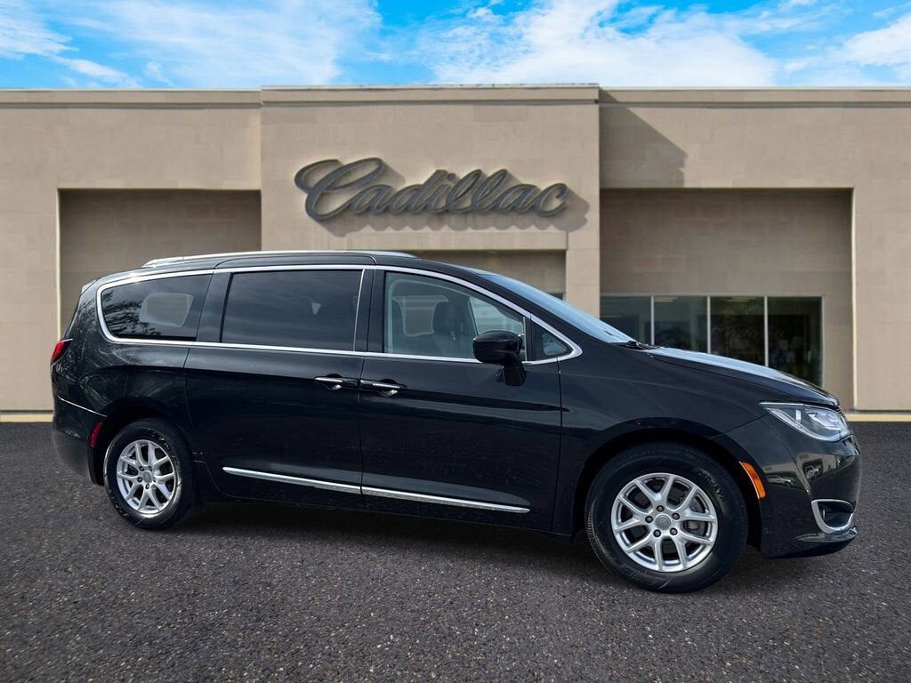 2020 CHRYSLER Pacifica