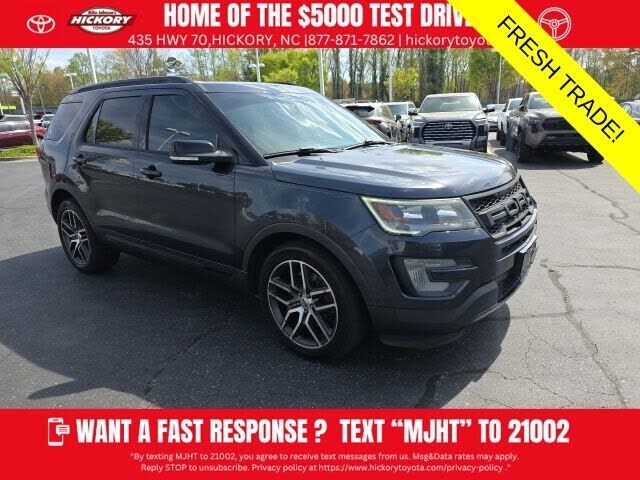2017 FORD Explorer