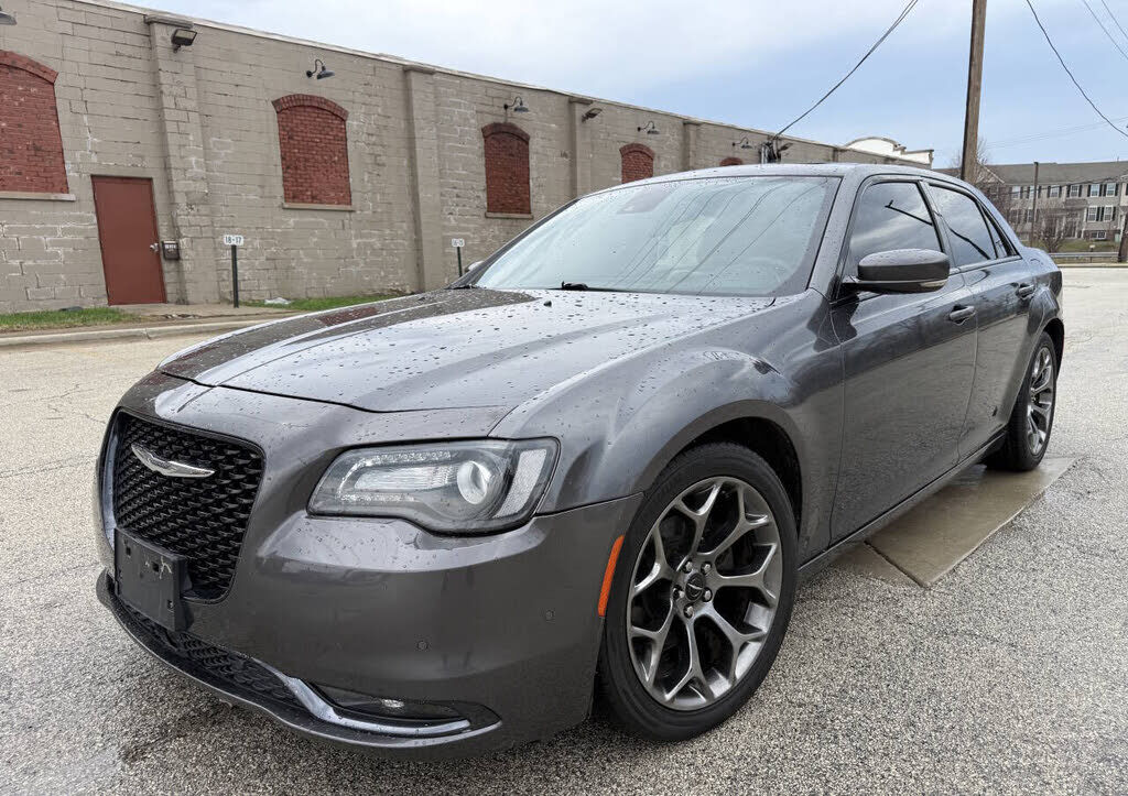 2016 CHRYSLER 300