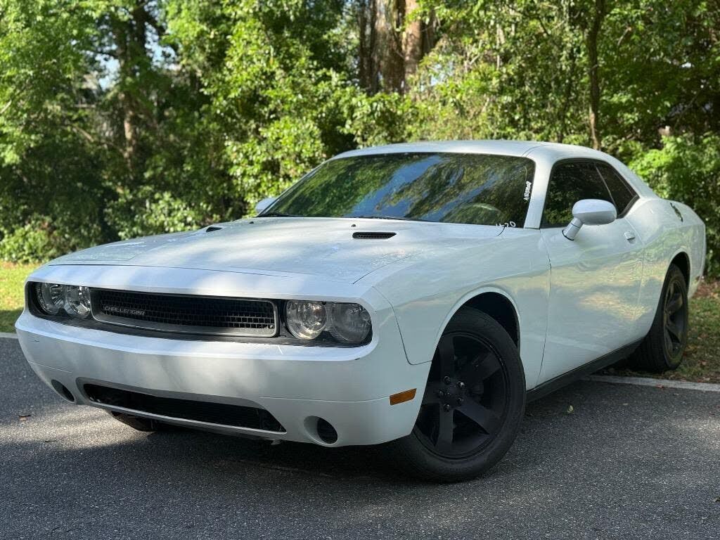 2013 DODGE Challenger