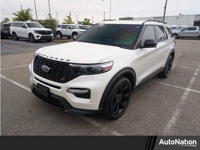 2022 FORD Explorer