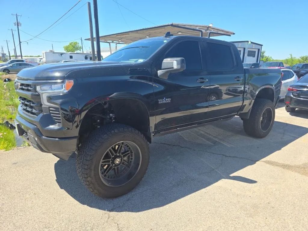 2025 CHEVROLET Silverado
