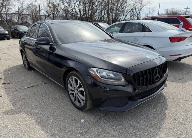 2016 MERCEDES-BENZ C-Class
