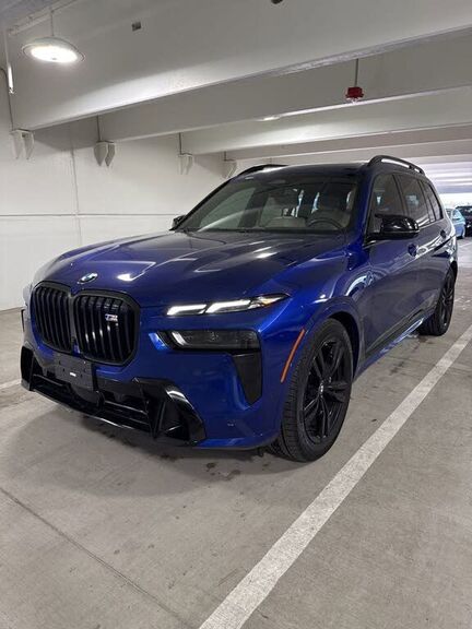 2023 BMW X7