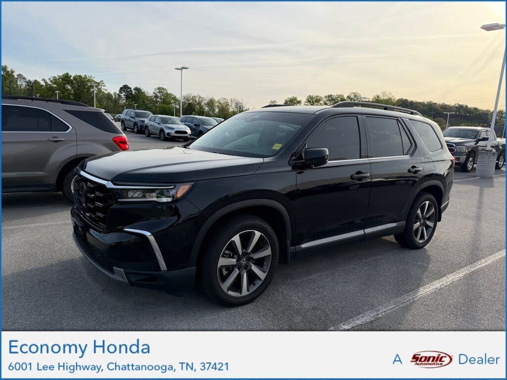 2025 HONDA Pilot