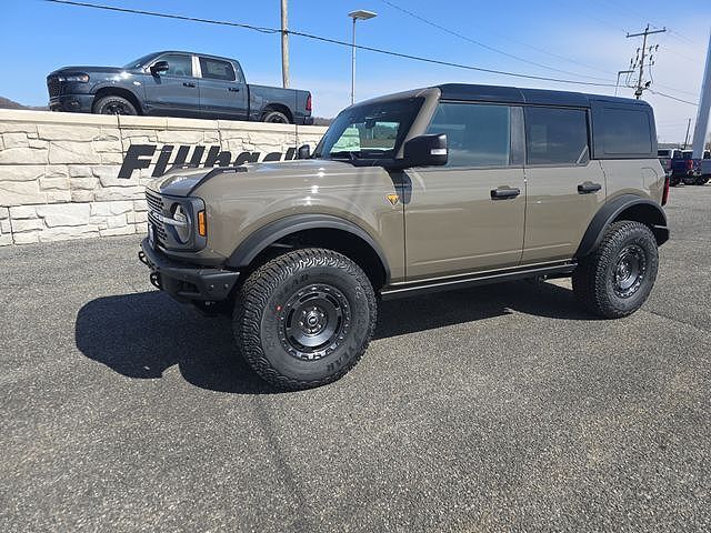 2025 FORD Bronco