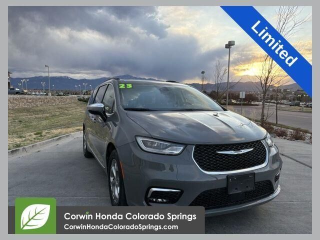 2023 CHRYSLER Pacifica