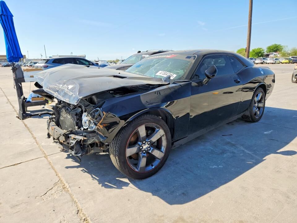 2013 DODGE Challenger