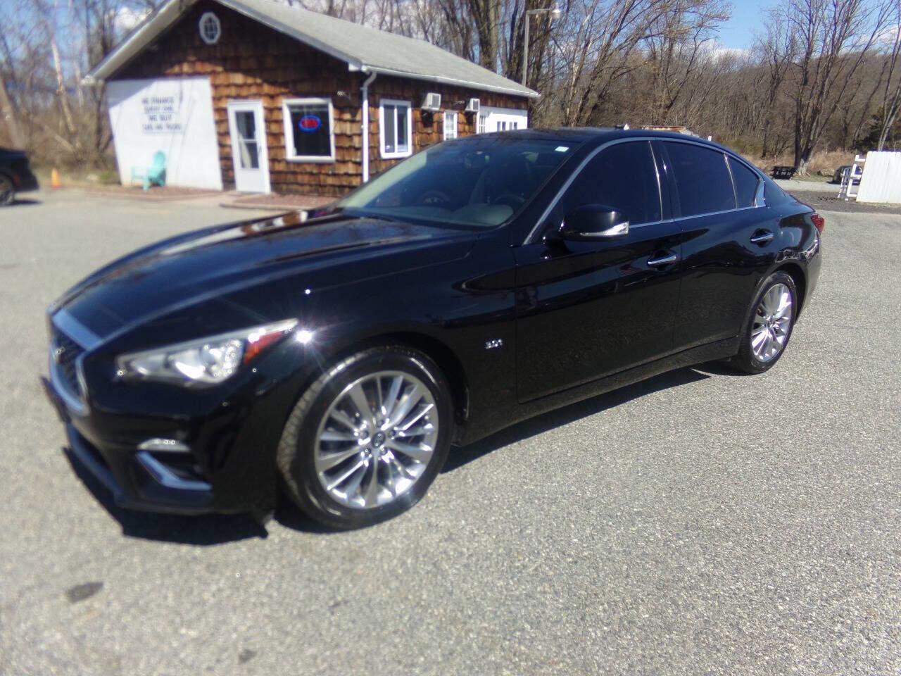 2018 INFINITI Q50