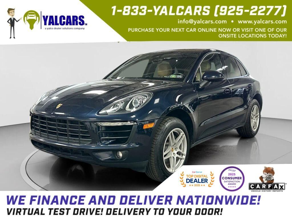 2017 PORSCHE Macan