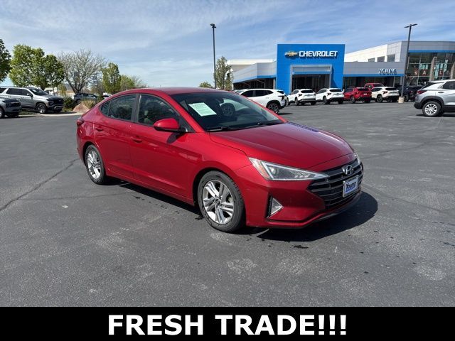 2019 HYUNDAI Elantra