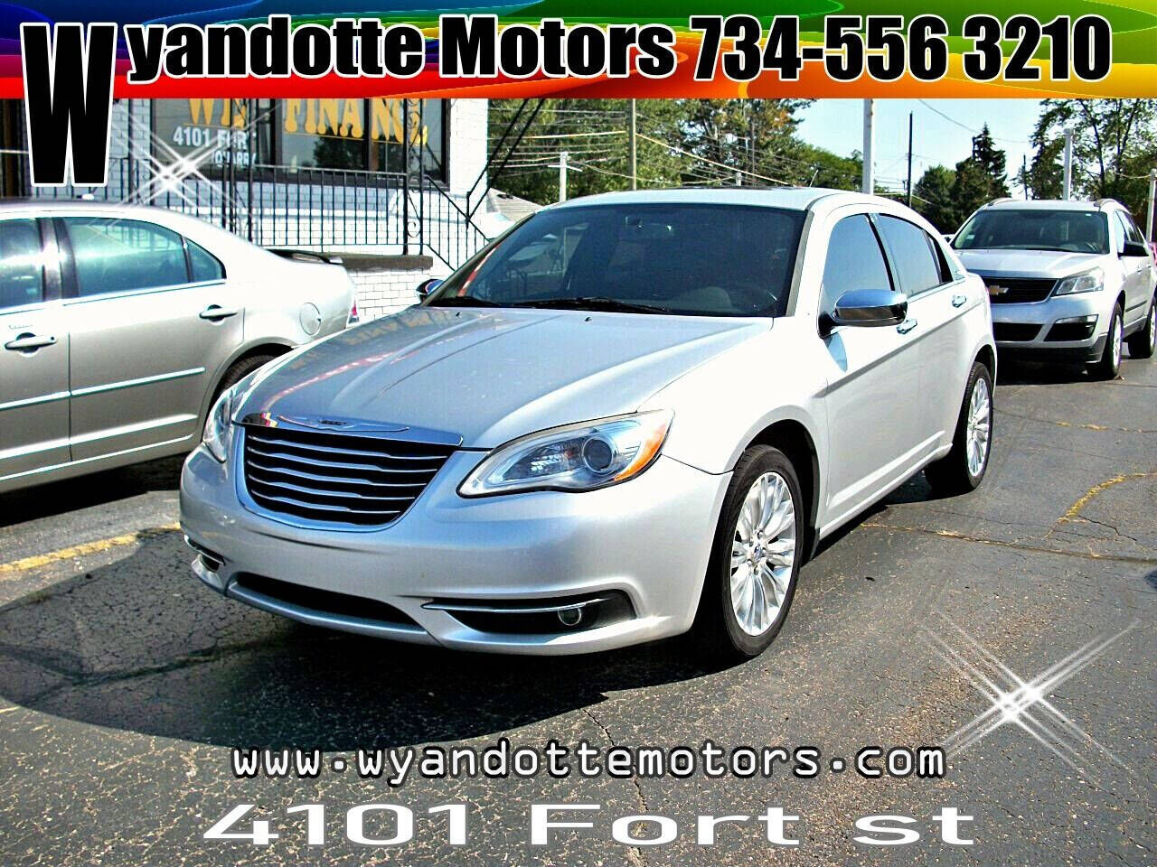2011 CHRYSLER 200