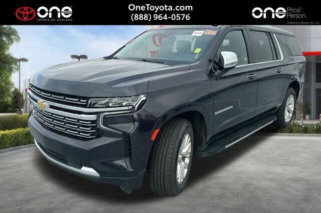 2023 CHEVROLET Suburban