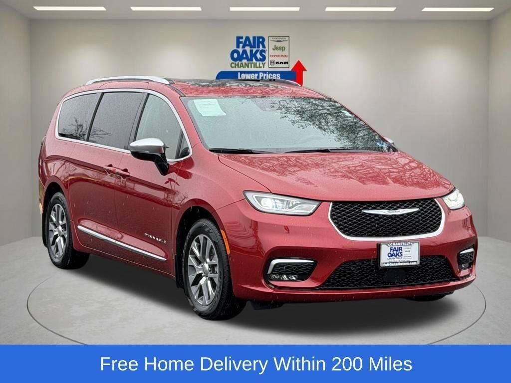 2025 CHRYSLER Pacifica