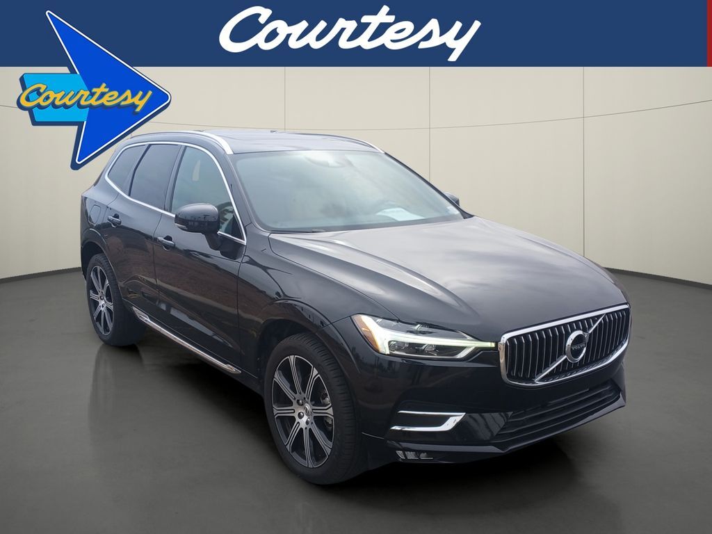 2021 VOLVO XC60