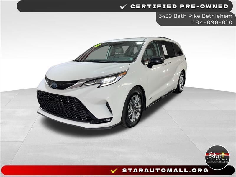 2021 TOYOTA Sienna