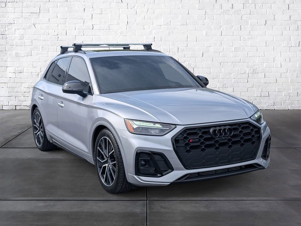 2022 AUDI SQ5