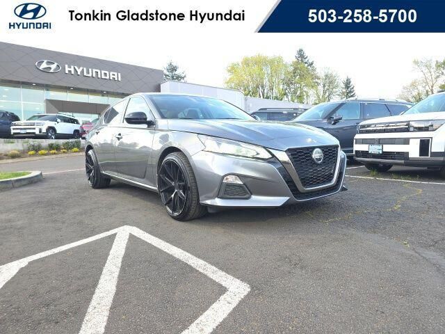 2022 NISSAN Altima