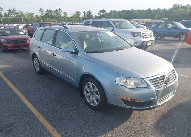 2007 VOLKSWAGEN Passat