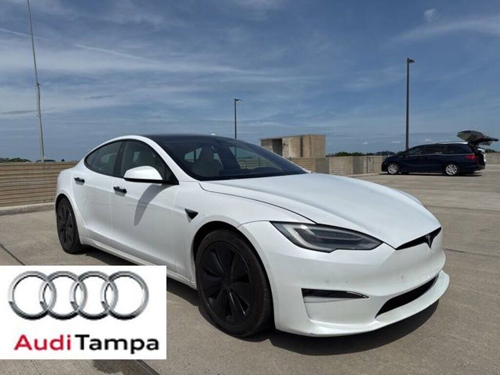 2021 TESLA Model S