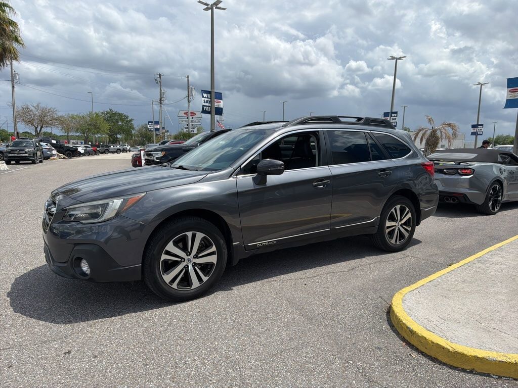 2018 SUBARU Outback