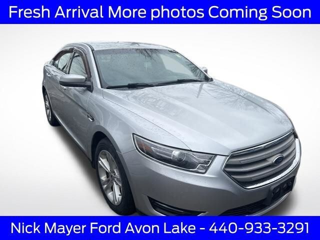 2016 FORD Taurus