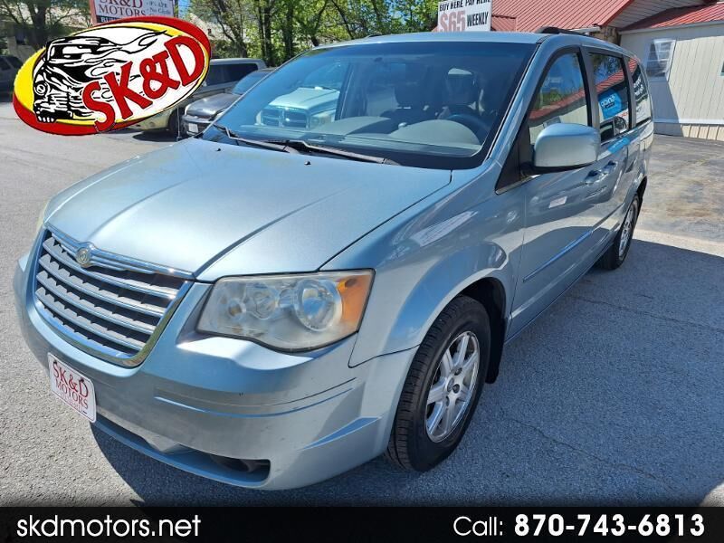 2010 CHRYSLER Town and Country