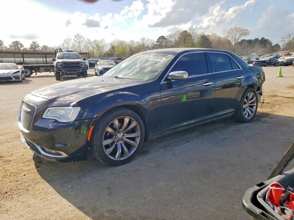 2018 CHRYSLER 300