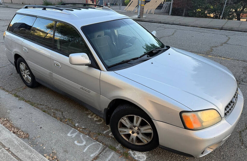 2004 SUBARU Legacy