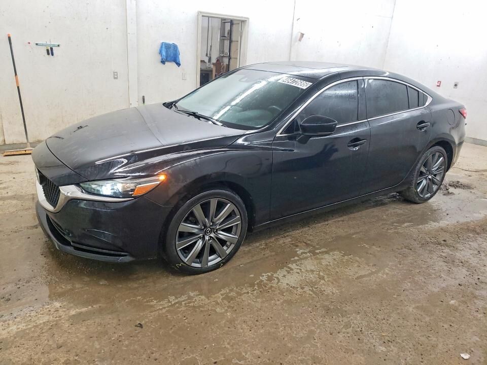 2018 MAZDA Mazda6
