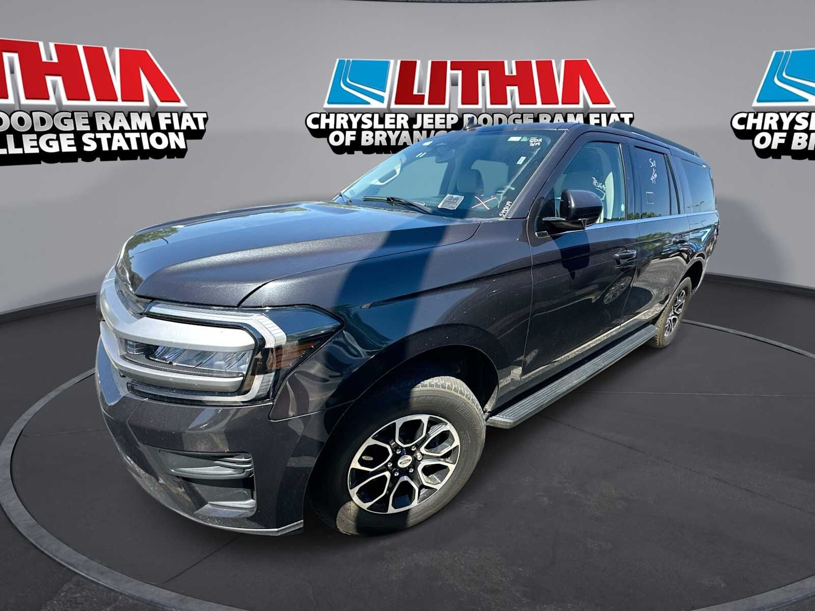 2024 FORD Expedition