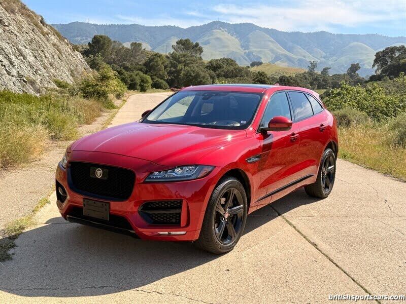 2019 JAGUAR F-Pace