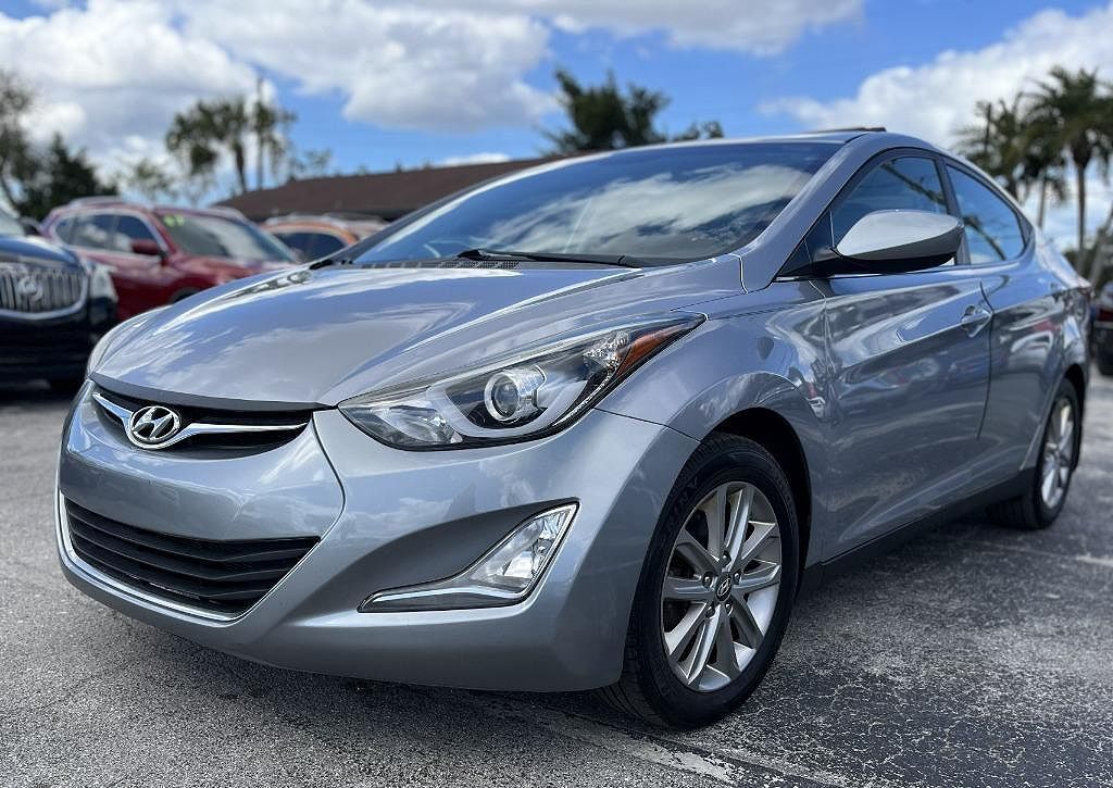 2015 HYUNDAI Elantra