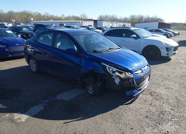 2017 HYUNDAI Accent