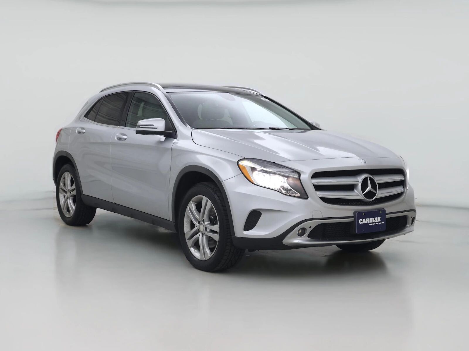 2015 MERCEDES-BENZ GLA-Class