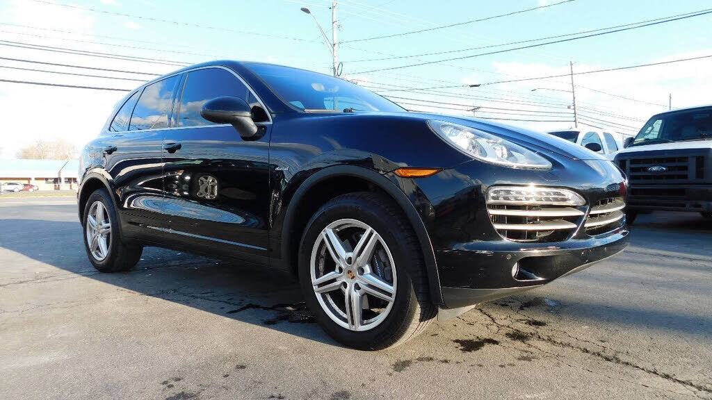 2014 PORSCHE Cayenne