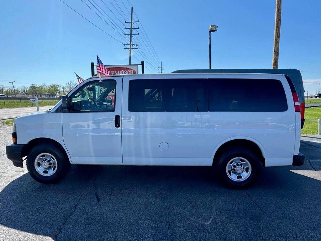 2018 CHEVROLET Express