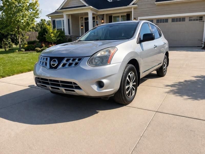 2011 NISSAN Rogue