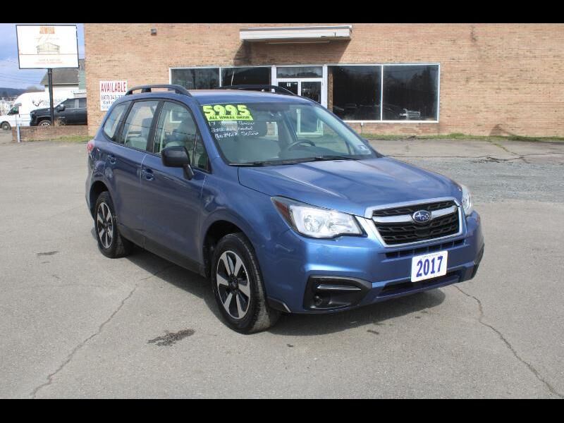 2017 SUBARU Forester