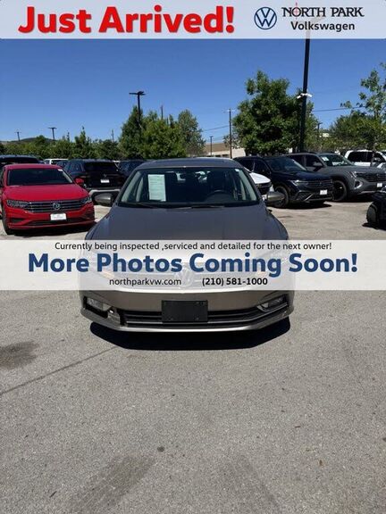 2016 VOLKSWAGEN Passat