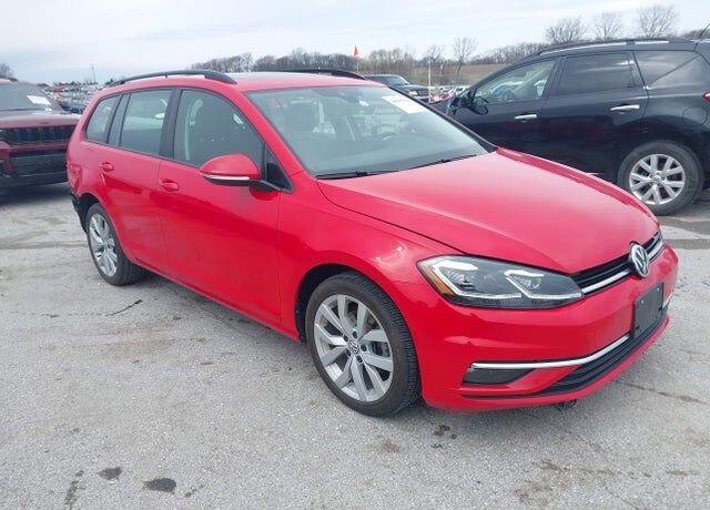 2019 VOLKSWAGEN Golf SportWagen