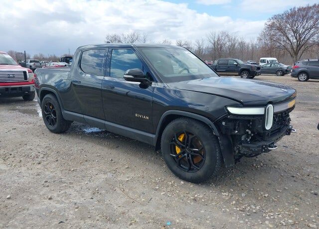 2022 RIVIAN R1T