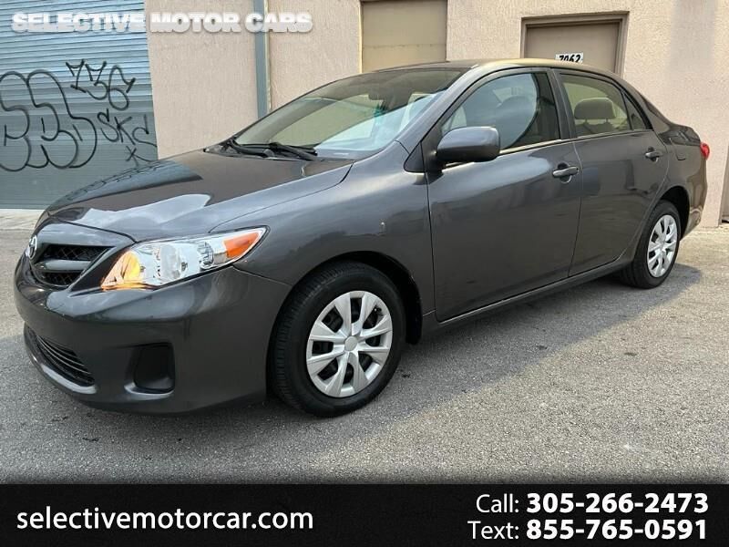 2011 TOYOTA Corolla