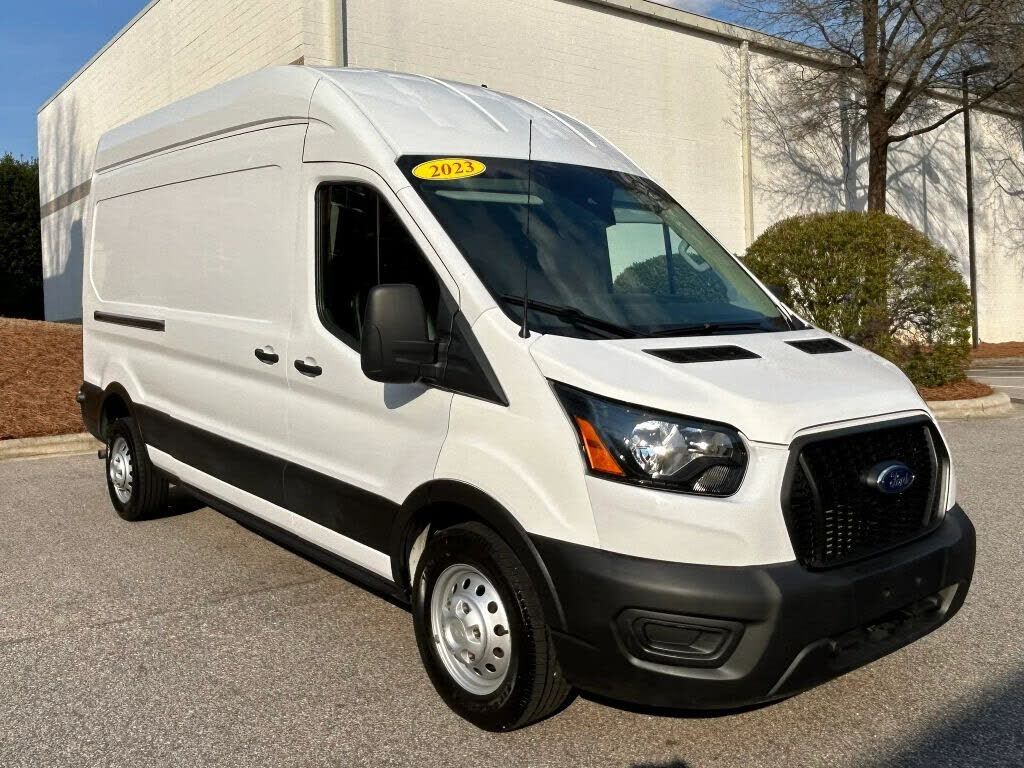 2023 FORD Transit
