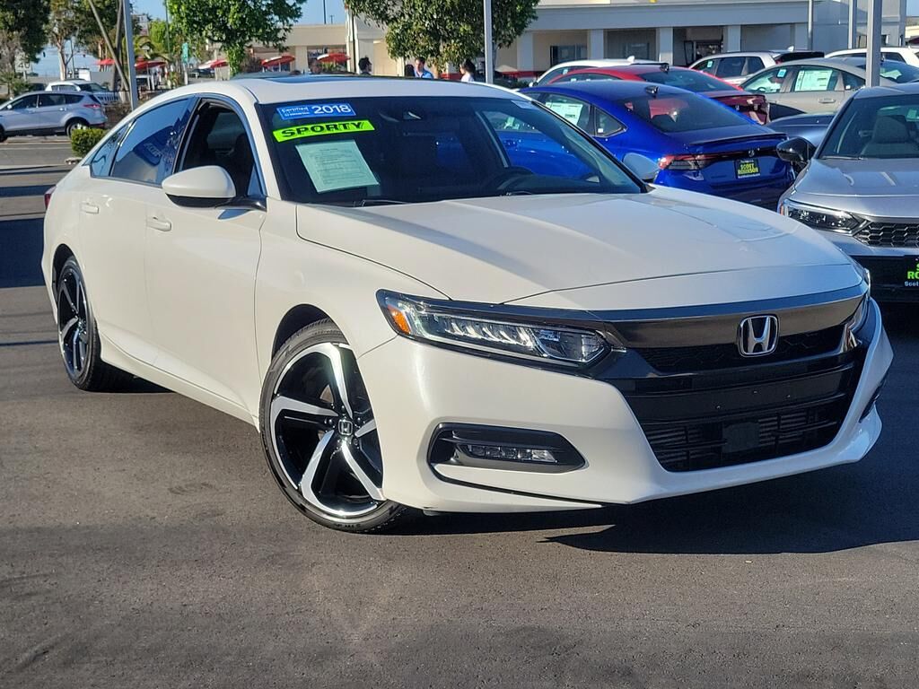 2018 HONDA Accord