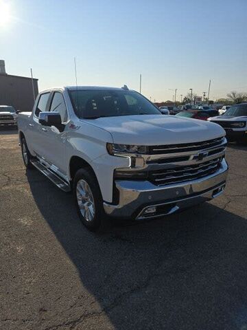 2021 CHEVROLET Silverado