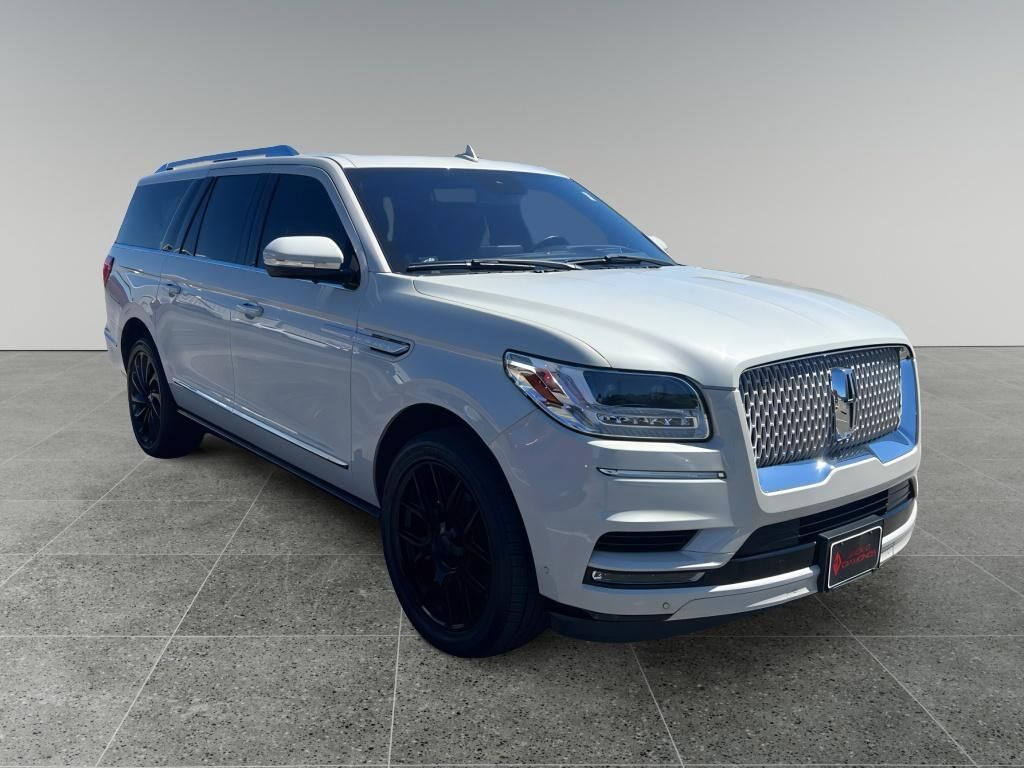2020 LINCOLN Navigator L