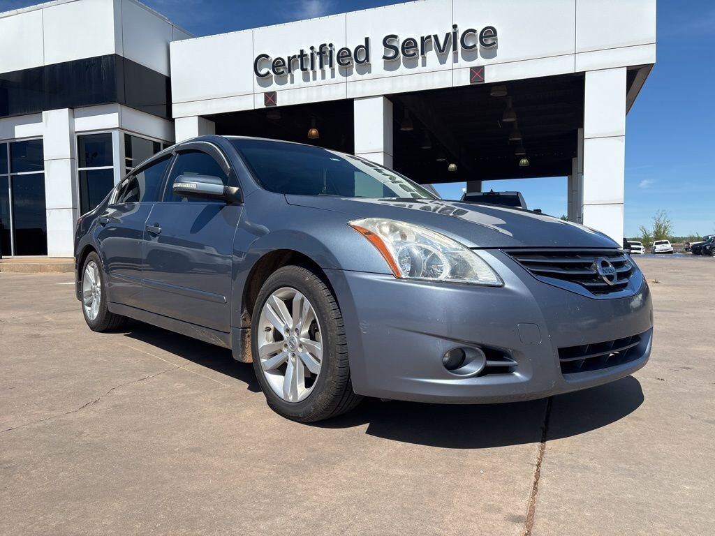 2012 NISSAN Altima